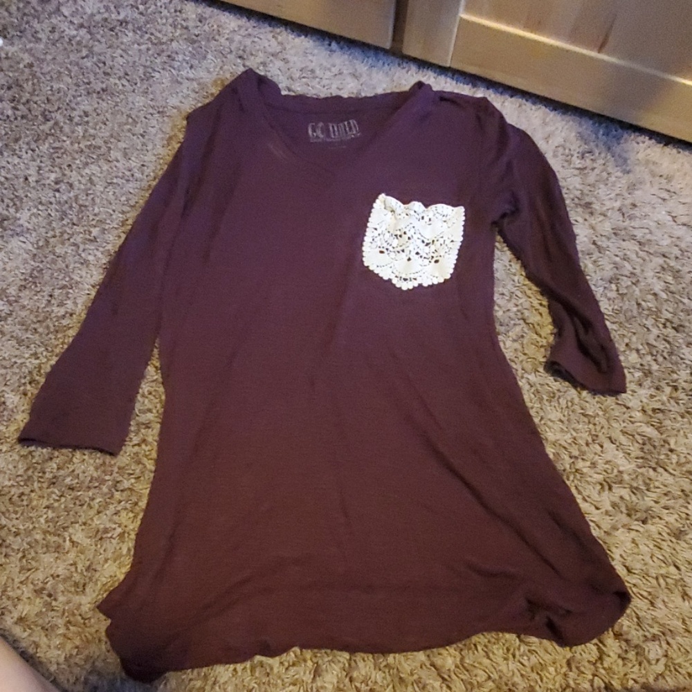 Plum 3/4 tee with lace pocket